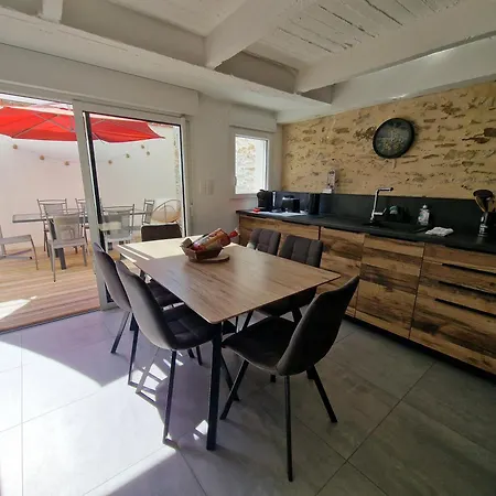 Holiday home La Maison De Leo *